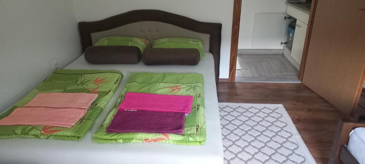 Omar & Una Apartmani Bihac Exterior photo