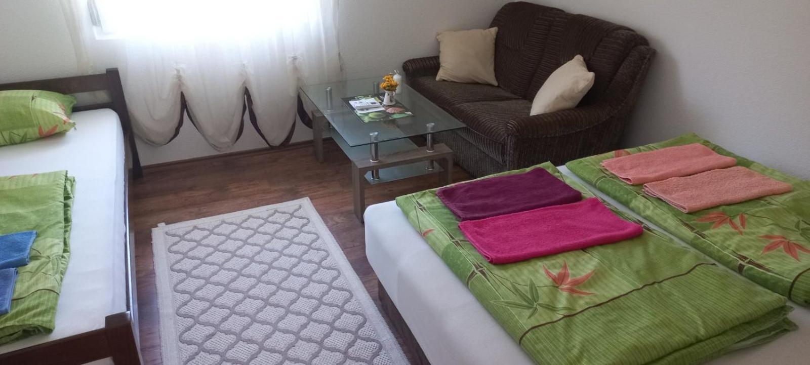 Omar & Una Apartmani Bihac Exterior photo